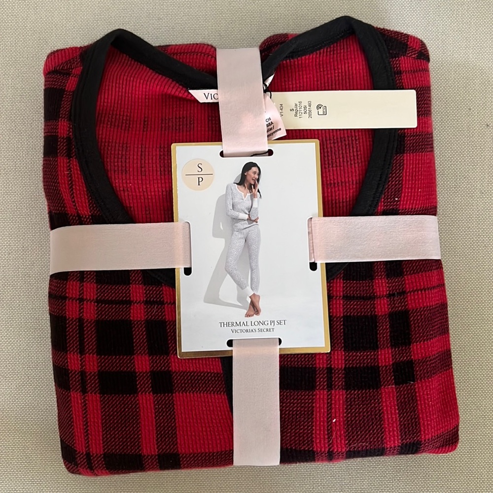 NWT Victoria’s Secret thermal PJs
